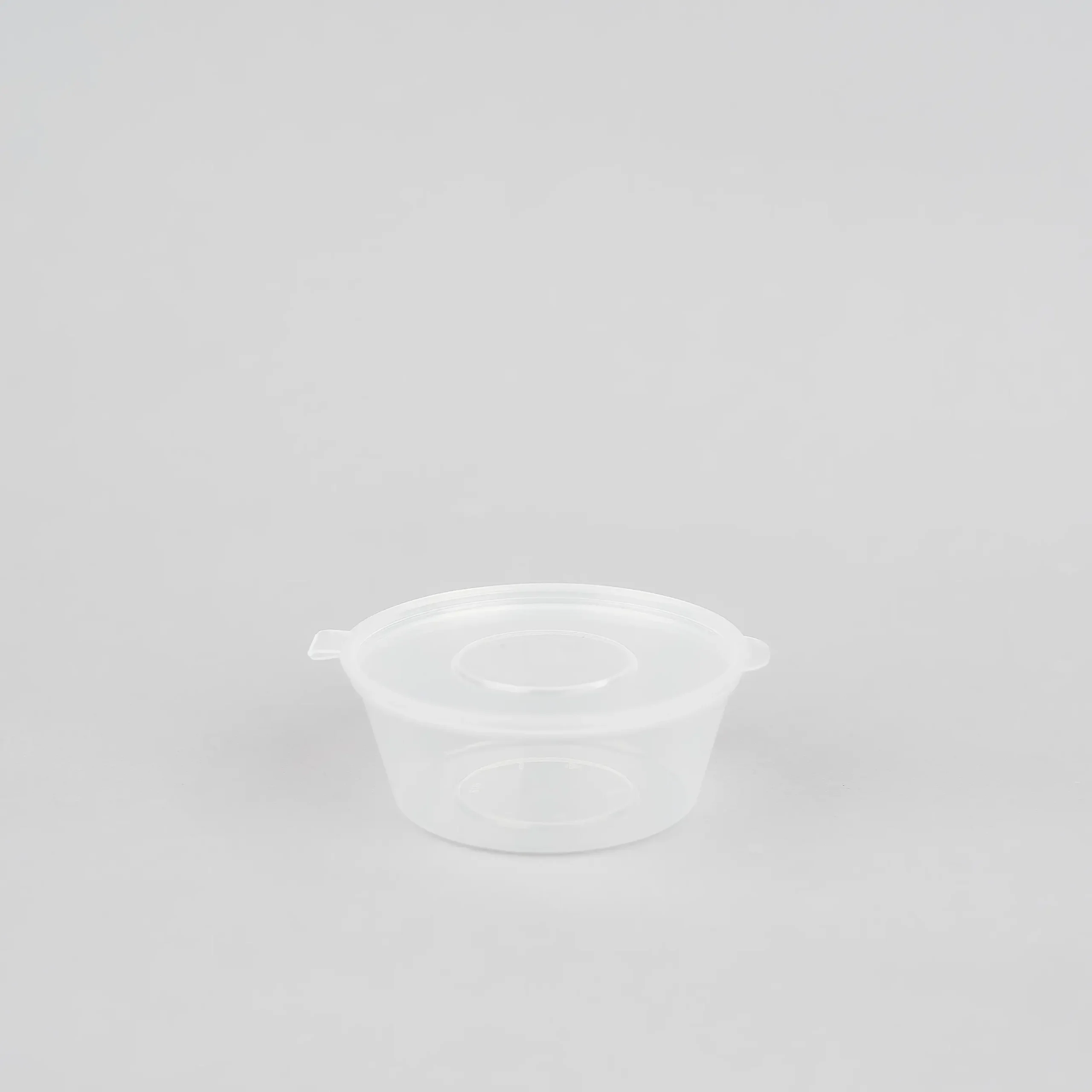 2 OZ Hinged weorexpackingcom 2 OZ Round Food Containers with Hinged Lids Takeaway box